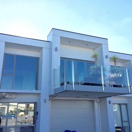 Alpha Motel Christchurch Bagian luar foto
