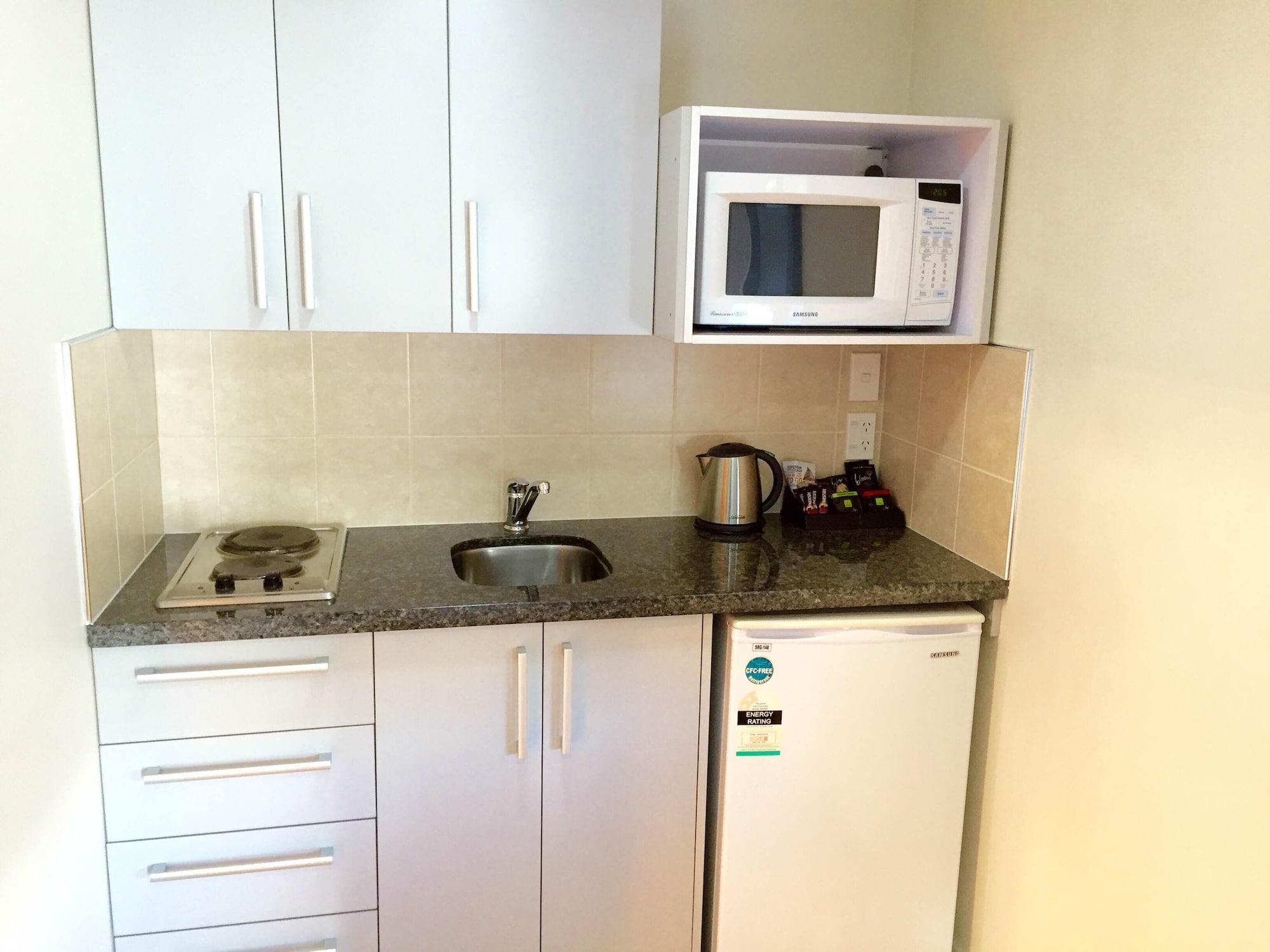 Alpha Motel Christchurch Bagian luar foto