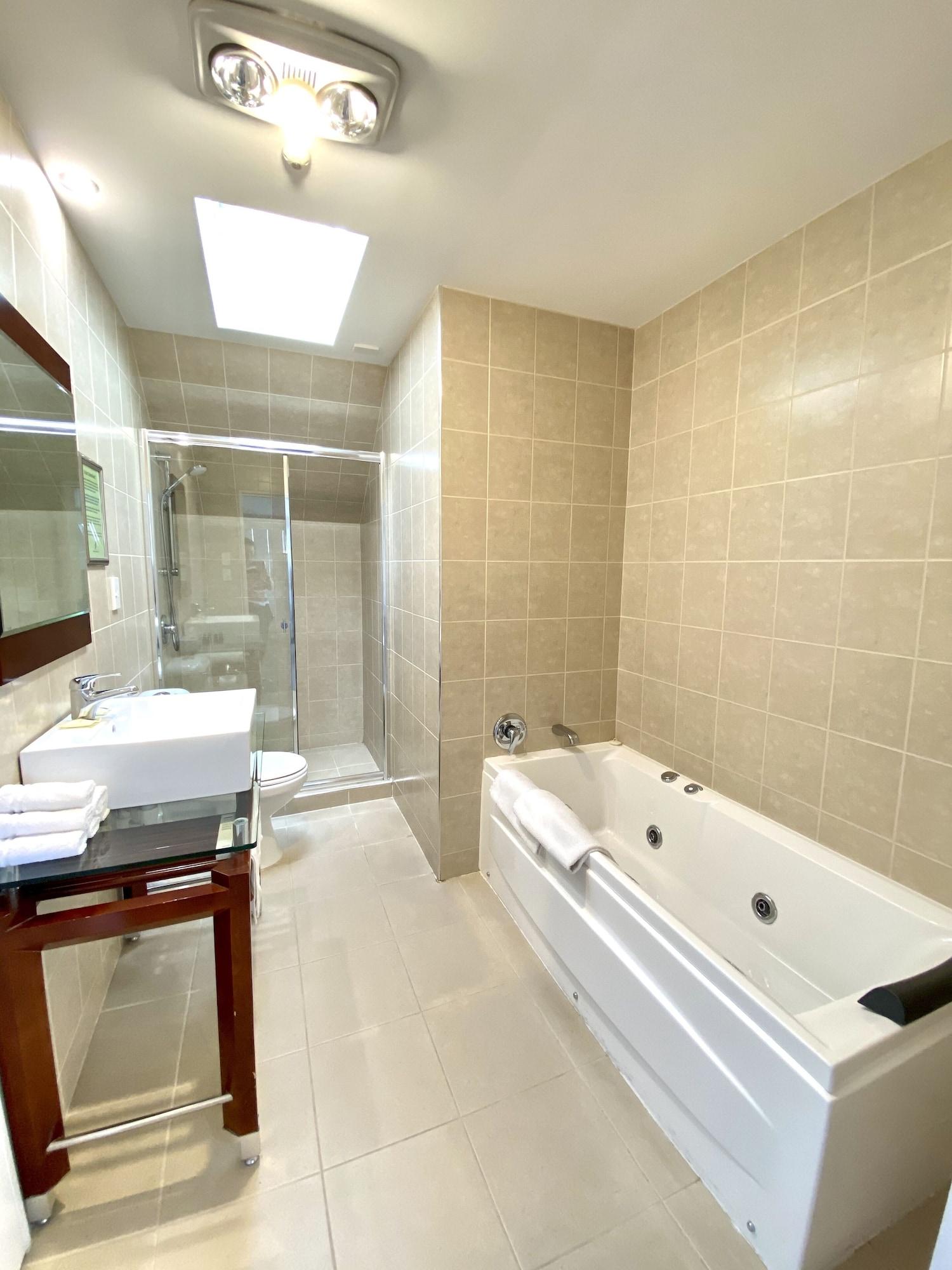 Alpha Motel Christchurch Bagian luar foto