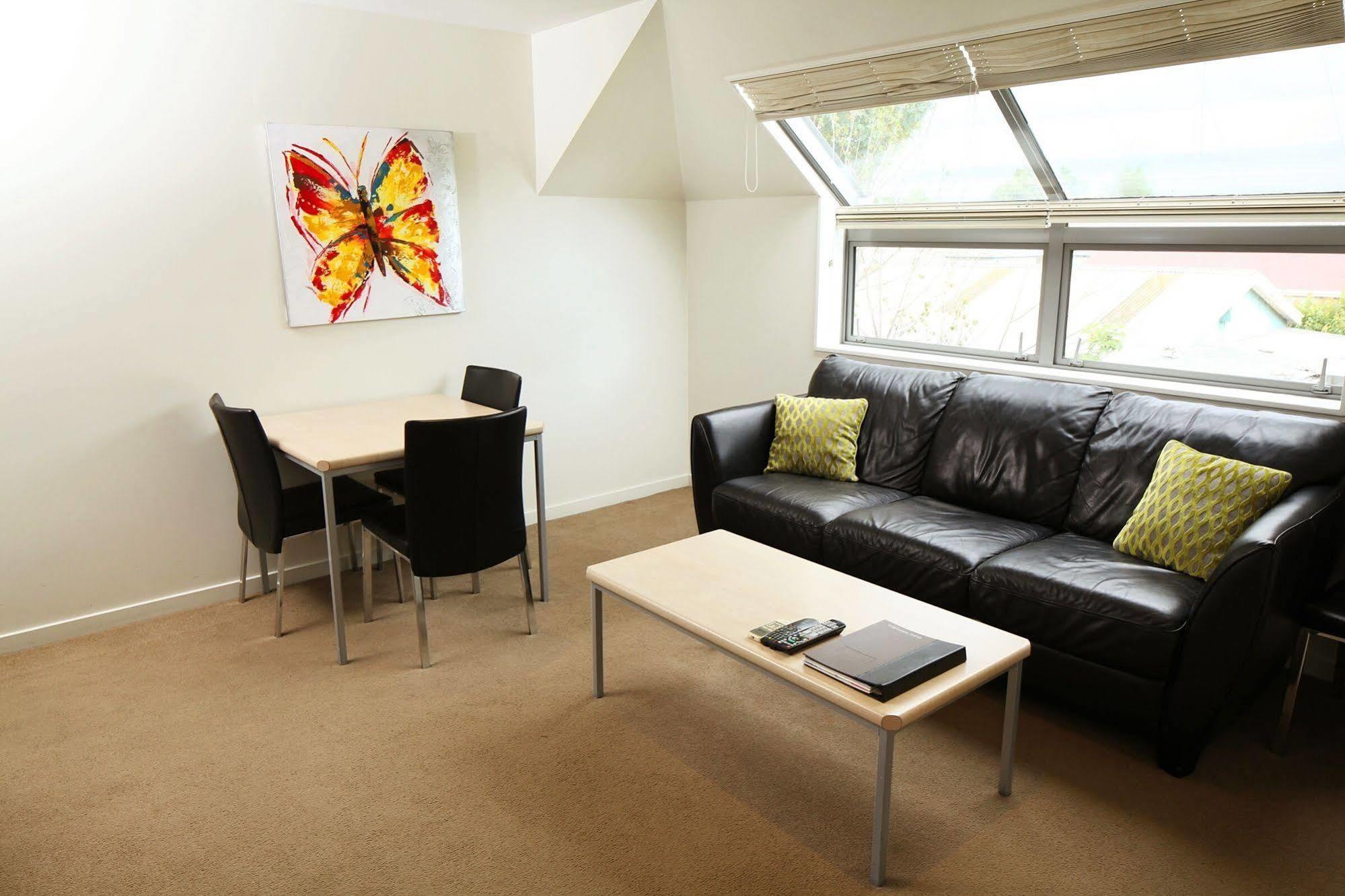 Alpha Motel Christchurch Bagian luar foto