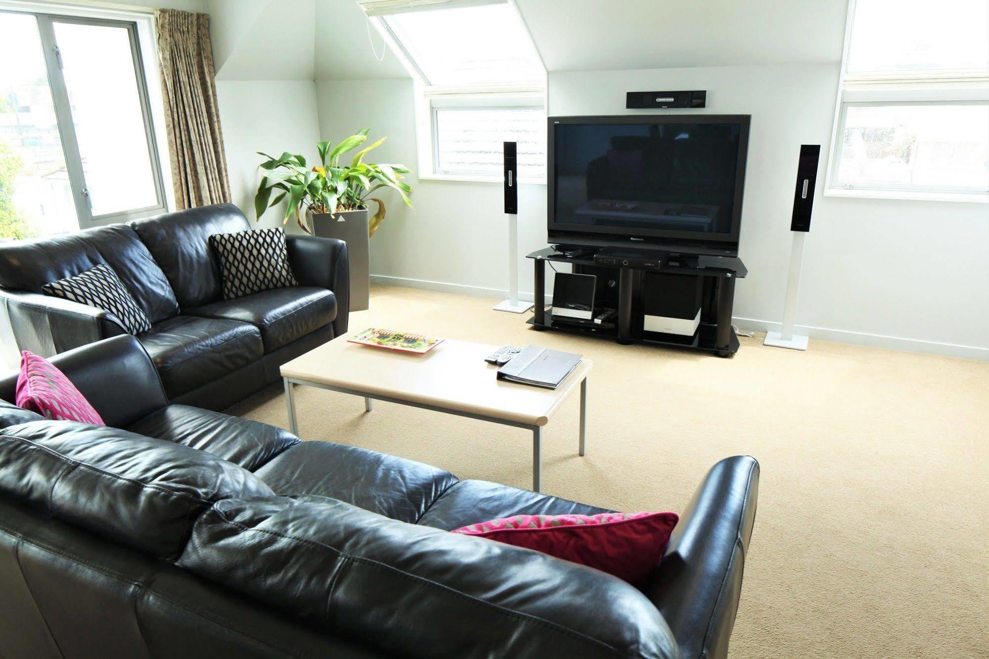 Alpha Motel Christchurch Bagian luar foto