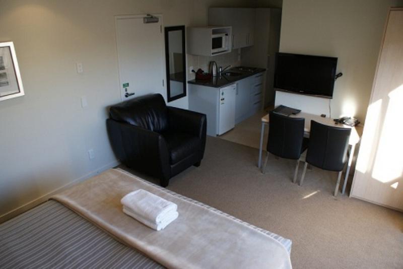 Alpha Motel Christchurch Bagian luar foto